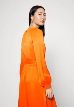 MICHAEL Michael Kors Chain Cut Out Dress - Cocktail Dress / Party Dress -Fashion Clothing-Michael Kors 0043b4bcd7144d22a53198faae6921c9