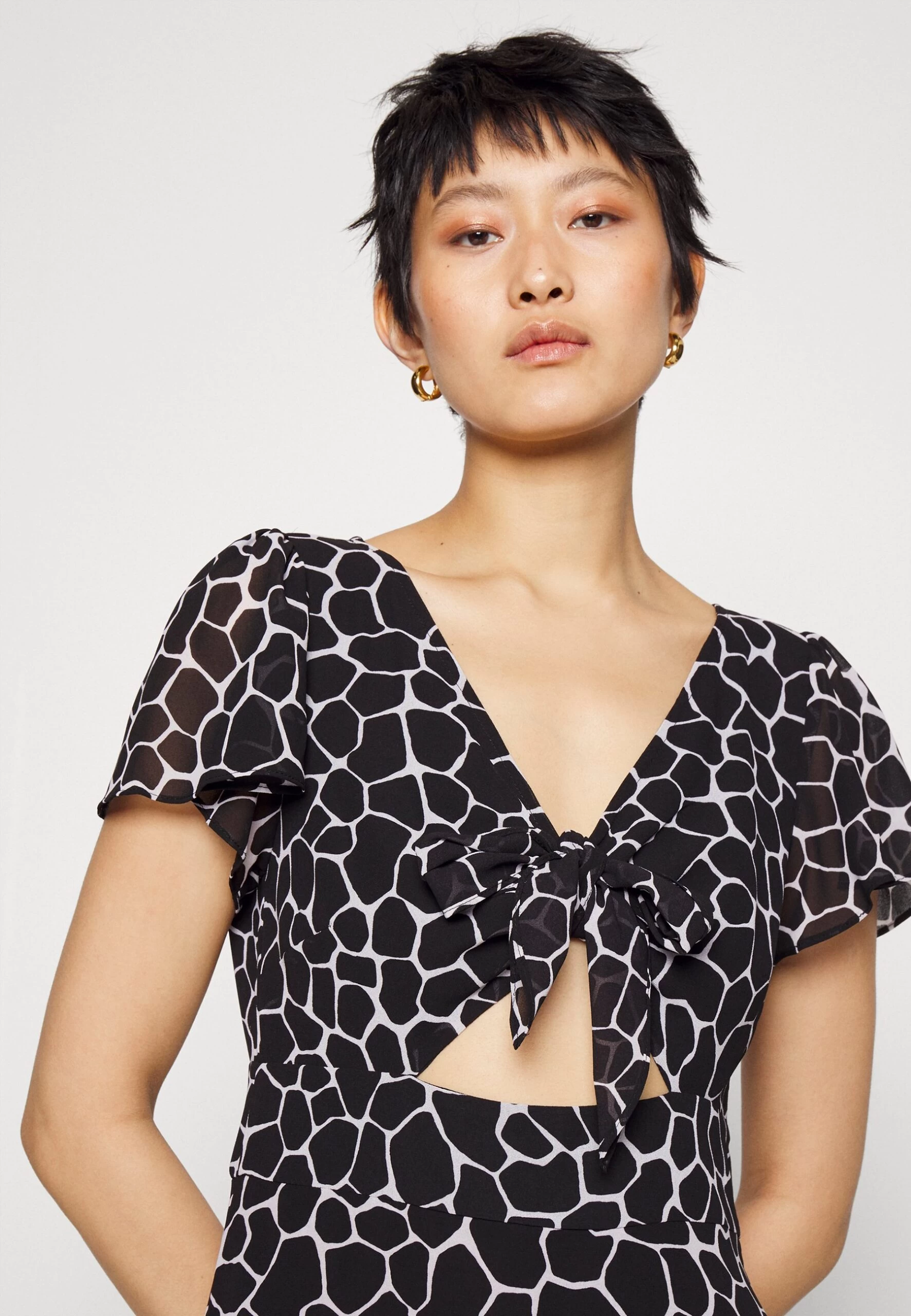 MICHAEL Michael Kors Nubian Giraffe Tie - Day Dress - Black/White 6 MICHAEL Michael Kors Nubian Giraffe Tie - Day Dress - Black/White - Image 4