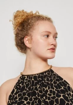 MICHAEL Michael Kors Giraffe Chain - Top -Fashion Clothing-Michael Kors 18446034e8544eabb3c9ac2c6178c506