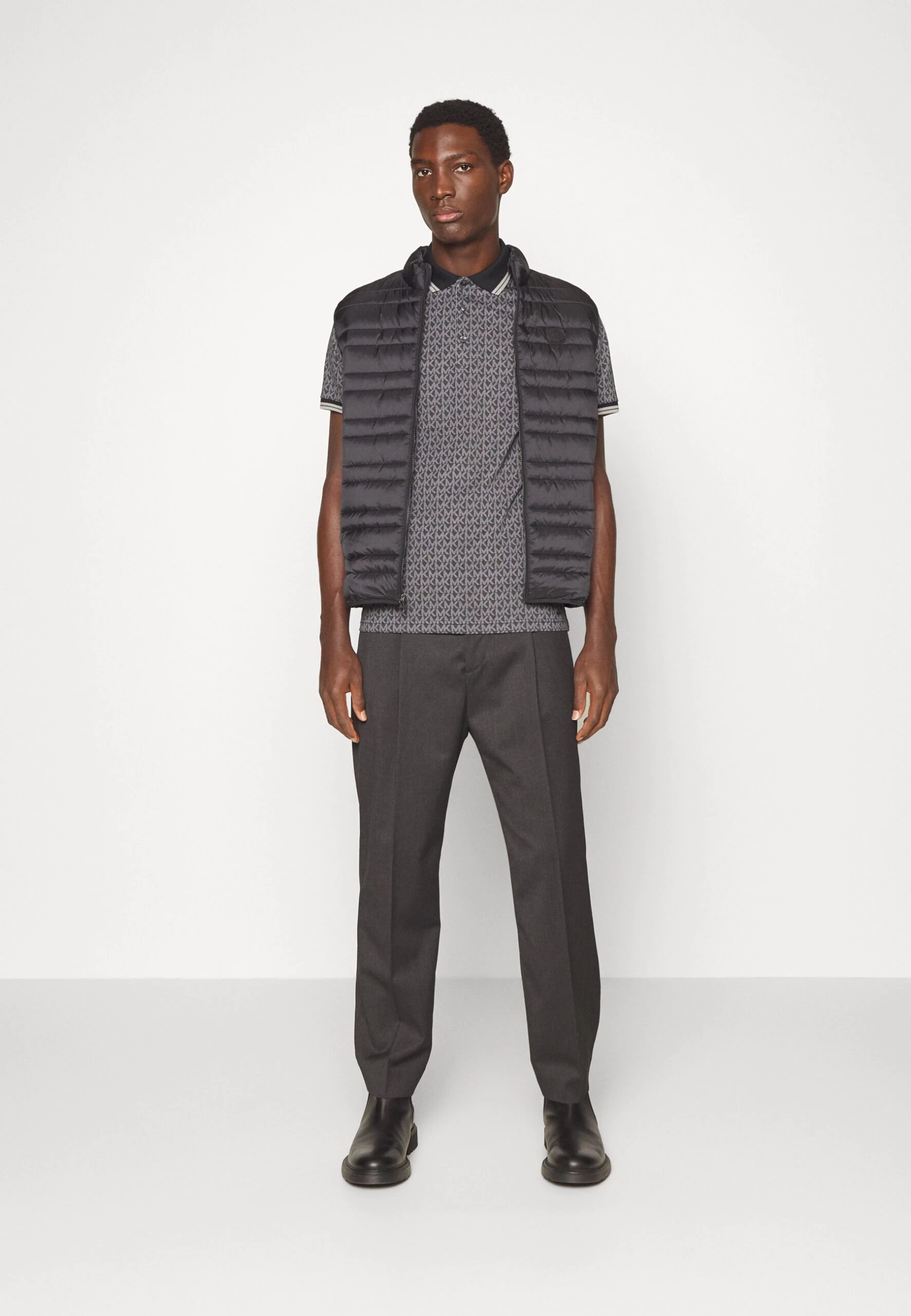 Michael Kors Greenwich - Polo Shirt - Black 4 Michael Kors Greenwich - Polo Shirt - Black - Image 2