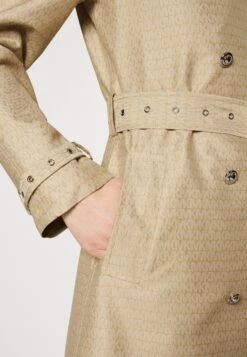 MICHAEL Michael Kors Logo Eco - Trenchcoat 11 MICHAEL Michael Kors Logo Eco - Trenchcoat -Fashion Clothing-Michael Kors 413f46733f9047888656258f9ff58bee