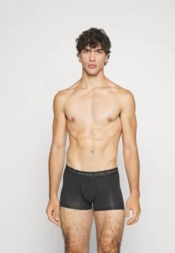 Michael Kors Fashion Trunk 3 Pack - Pants - Willow Green -Fashion Clothing-Michael Kors 416b9ebe1c0c436ea32f941a9927f5bd