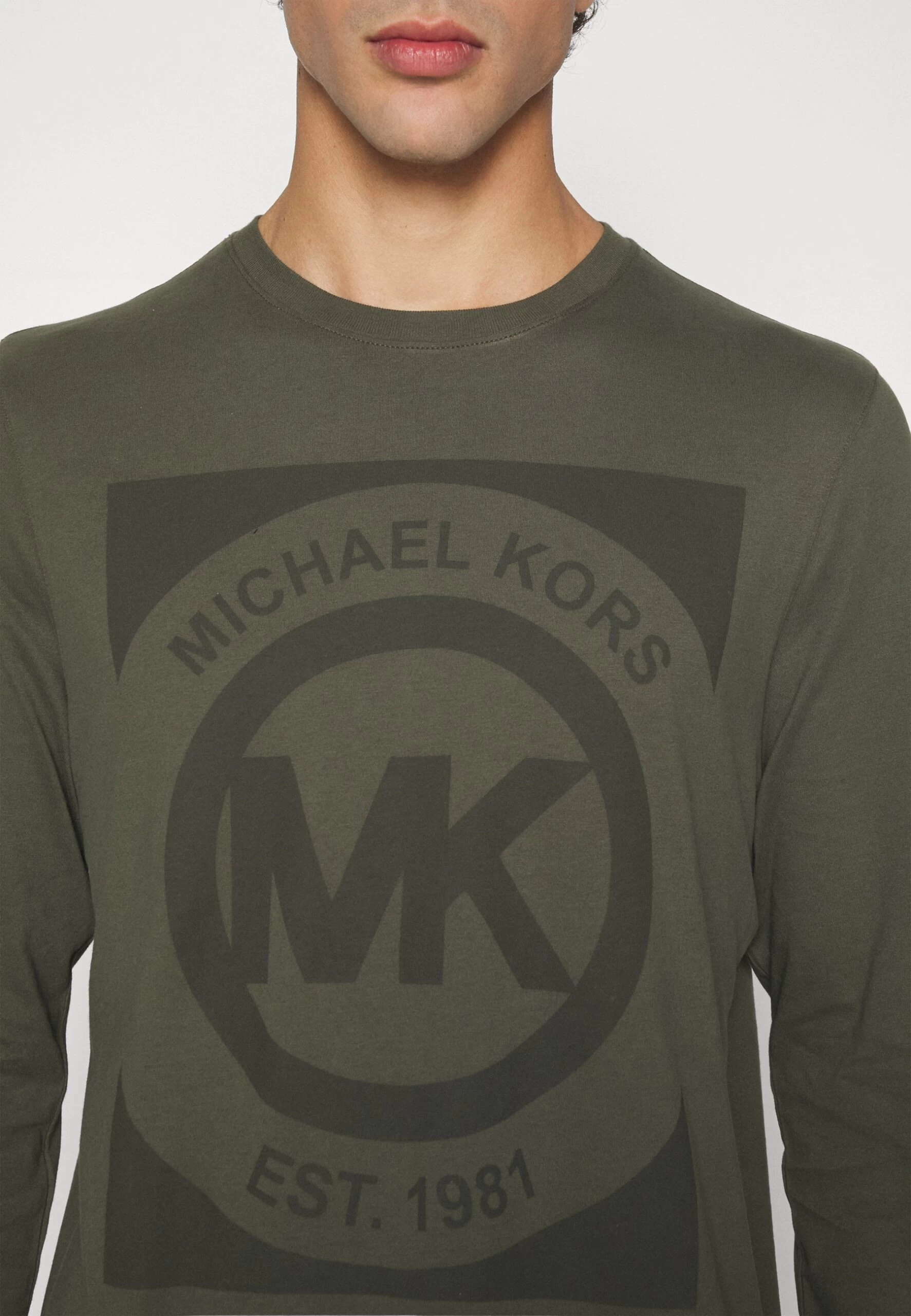 Michael Kors Peach Crew - Pyjama Top - Ivy 7 Michael Kors Peach Crew - Pyjama Top - Ivy - Image 5