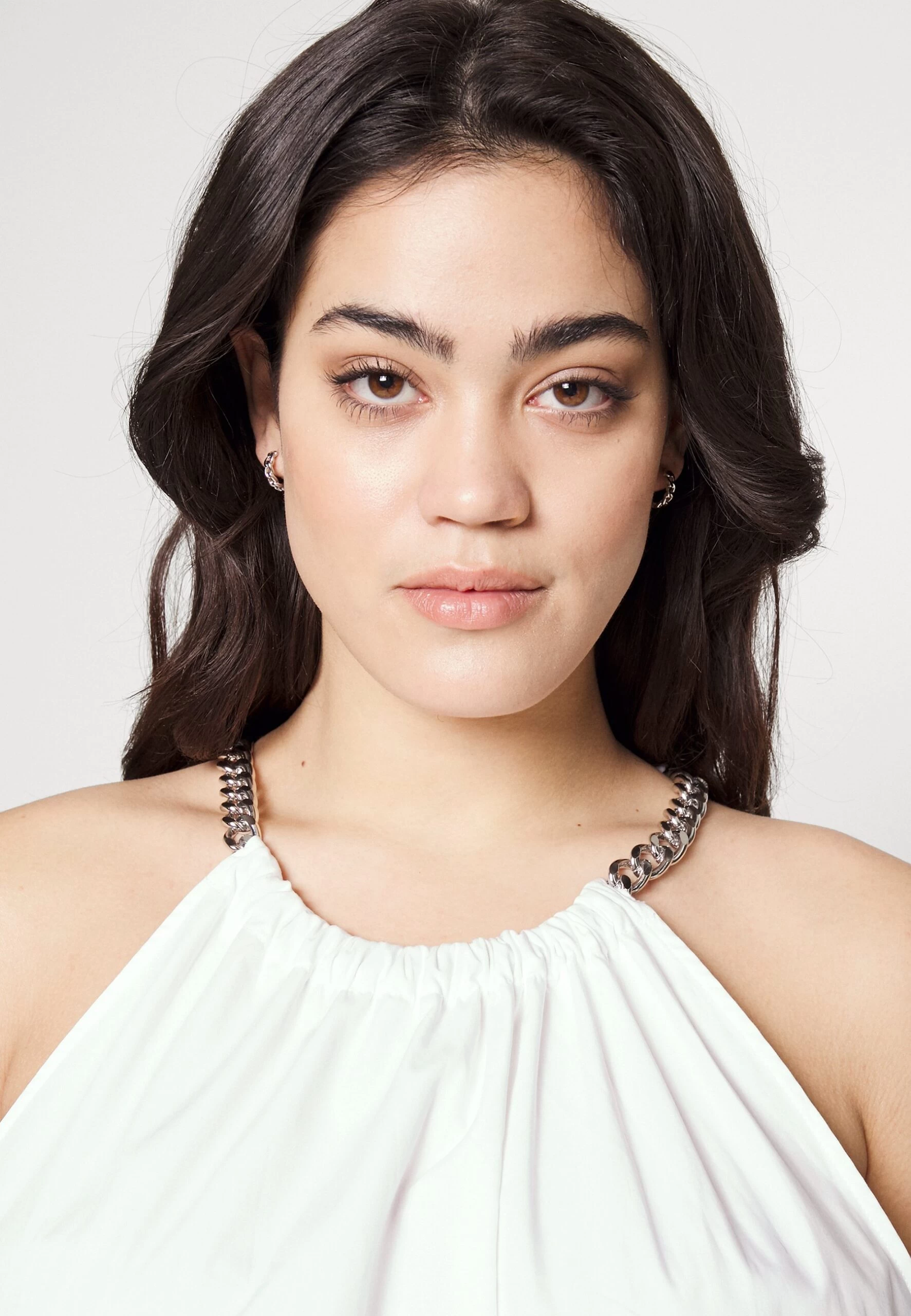 MICHAEL Michael Kors Chain Halter- Cocktail Dress / Party Dress - White 6 MICHAEL Michael Kors Chain Halter- Cocktail Dress / Party Dress - White - Image 4