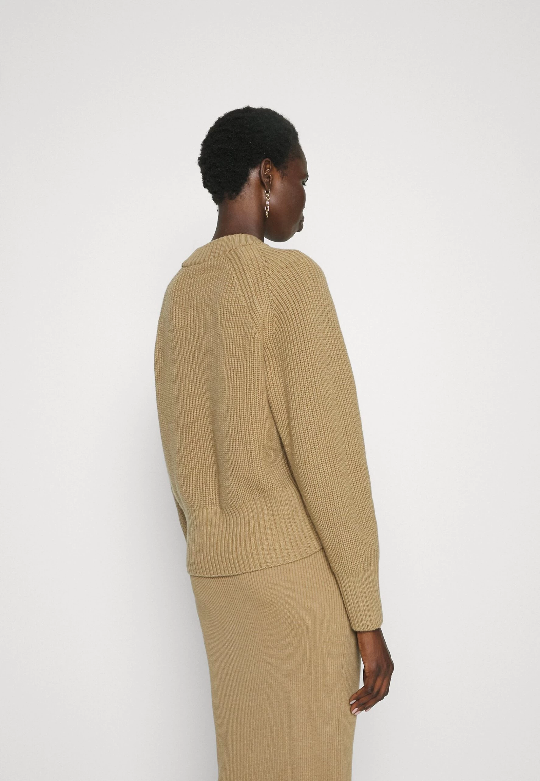 MICHAEL Michael Kors Solid Shaker Split - Jumper - Dark Camel 5 MICHAEL Michael Kors Solid Shaker Split - Jumper - Dark Camel - Image 3