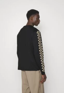 Michael Kors Crew - Long Sleeved Top - Black 12 Michael Kors Crew - Long Sleeved Top - Black -Fashion Clothing-Michael Kors 9b991d0d50974870b9ff8f80f630cd2f