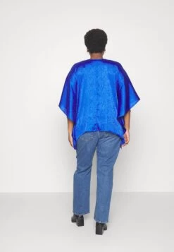 MICHAEL Michael Kors Hank Logo Top - Blouse -Fashion Clothing-Michael Kors a6c01765e62945128cf633d40dc3f59b