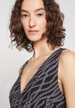 MICHAEL Michael Kors Open Bias Chain Mini - Cocktail Dress / Party Dress 11 MICHAEL Michael Kors Open Bias Chain Mini - Cocktail Dress / Party Dress -Fashion Clothing-Michael Kors afd3f3083a194d51a5284a33a542e298