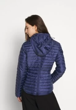 MICHAEL Michael Kors Belted Puffr - Down Jacket - True Navy -Fashion Clothing-Michael Kors b27996f993a14e73b254e2003545befa