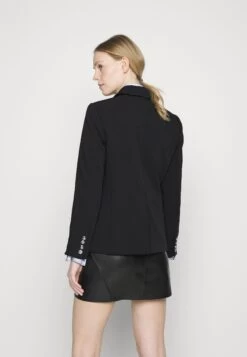 MICHAEL Michael Kors Patch Fitted Blazer - Blazer -Fashion Clothing-Michael Kors c264d5477d074b598e27995c63354d7b