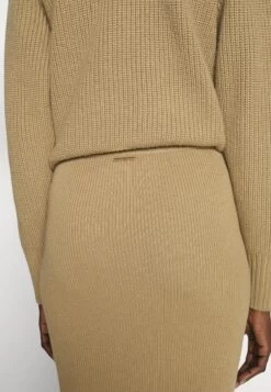 MICHAEL Michael Kors Merino Skirt - Pencil Skirt - Dark Camel -Fashion Clothing-Michael Kors cc2235df0c4d4a01a55b5a1052a55d77