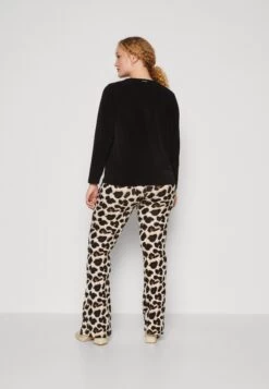 MICHAEL Michael Kors Solidtwist Keyhole- Long Sleeved Top - Black -Fashion Clothing-Michael Kors db47c35f7ab4406493437c4309e4a54b