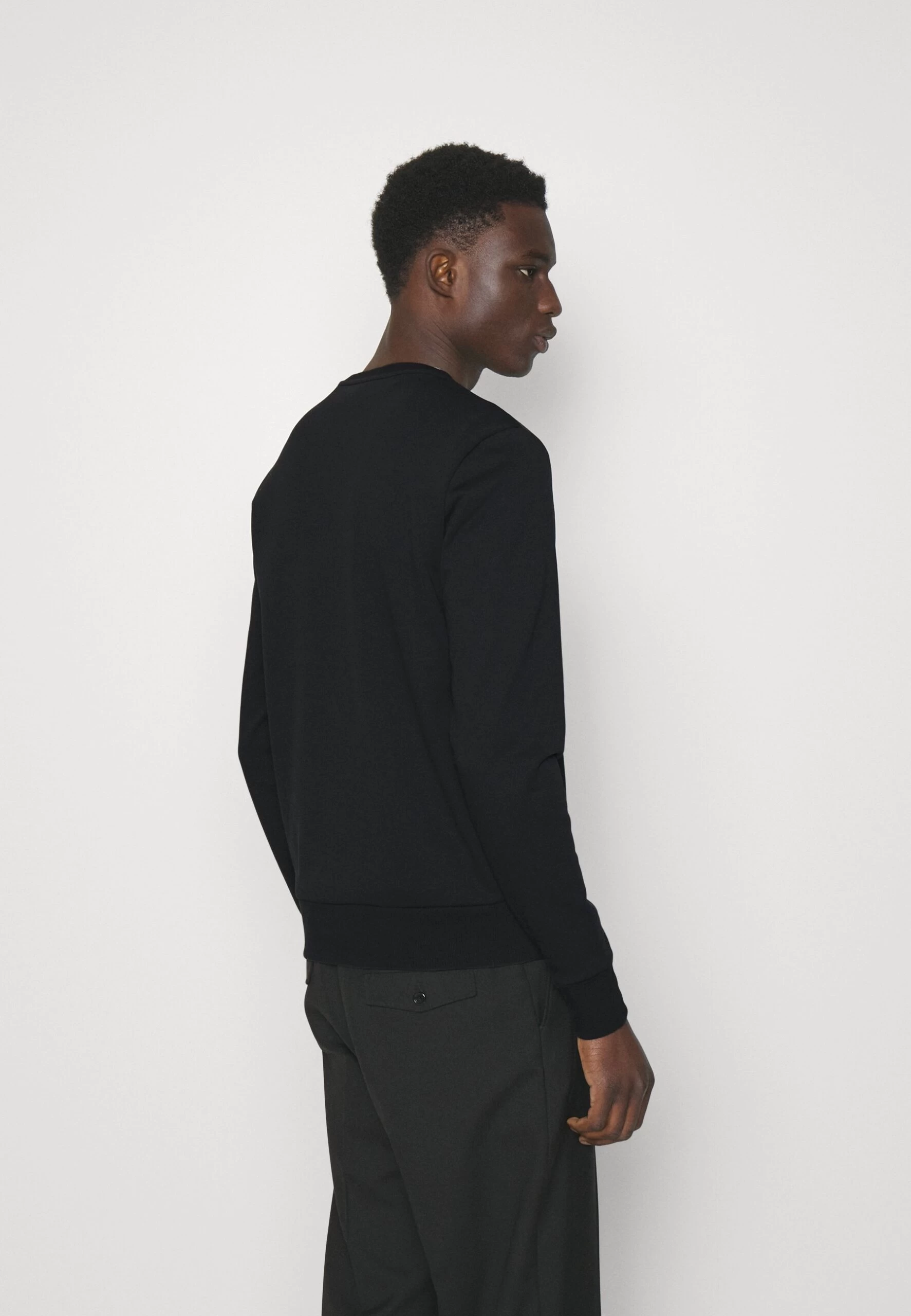 Michael Kors Checker Charm Crew - Sweatshirt - Black 5 Michael Kors Checker Charm Crew - Sweatshirt - Black - Image 3