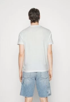 Michael Kors Kinetic Block Tee - Print T-Shirt - White 10 Michael Kors Kinetic Block Tee - Print T-Shirt - White -Fashion Clothing-Michael Kors e1b155a9b8694a6ea02742be74f0ba41